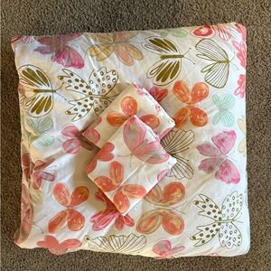 Pillowfort Butterfly Comforter with Shams